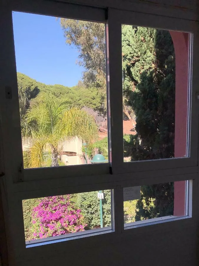 Beach Apartment In Elviria Marbella, Great Location With The Beach On Your Door Step